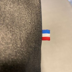 Détail drapeau français sac Lutyl zip compact noir fabriqué en France